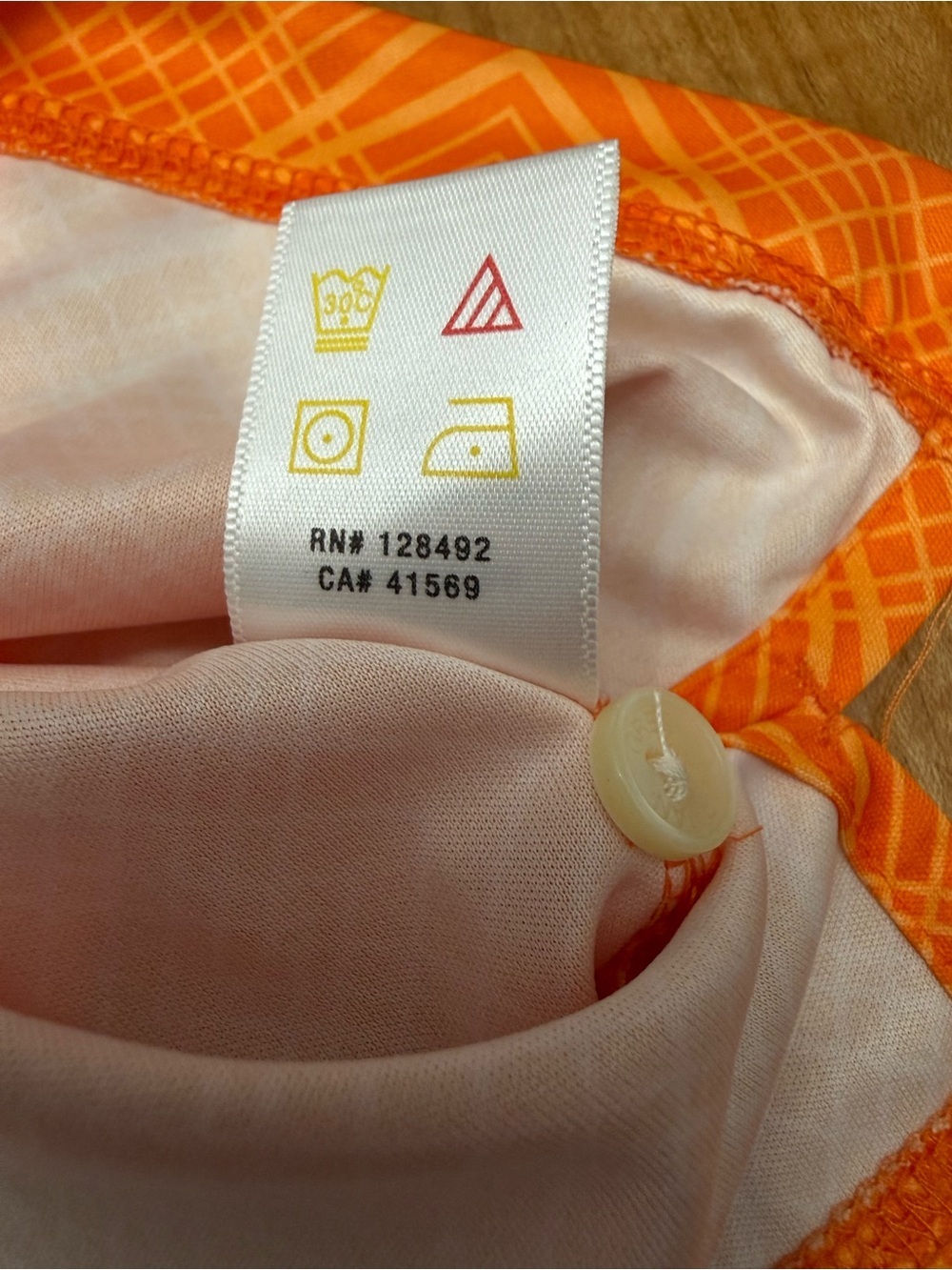 Greg Norman Play Dry Polo Large Orange Geometric Golf Shirt Mens - Picture 7 of 8